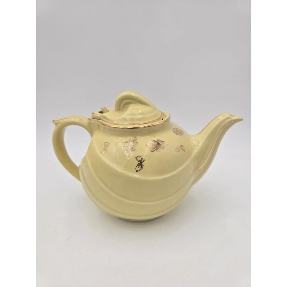 Hall China Yellow Teapot Gold‎ Leaf Acorn Swirl Pattern Vintage Ceramic